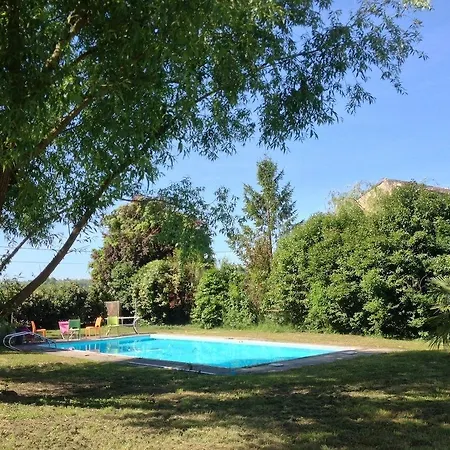 Bed & Breakfast La Maison De Petit Thomas Barie