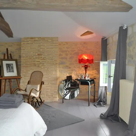 Bed & Breakfast La Maison De Petit Thomas Barie
